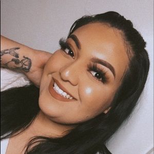 Meet your Posher, Kala